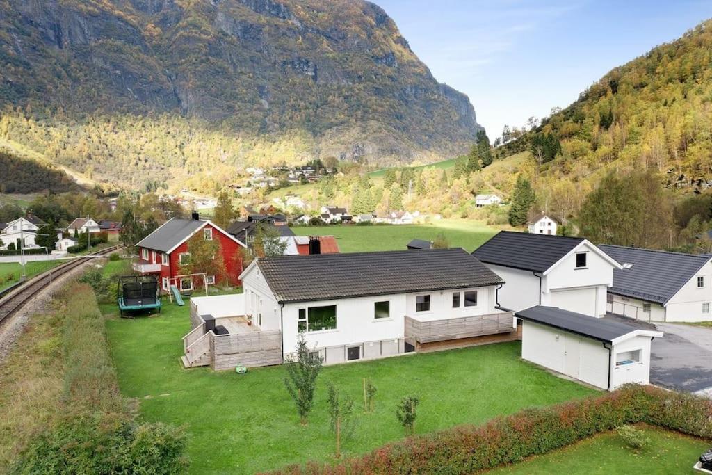 아울람 Fint Hus I Flam 빌라 외부 사진